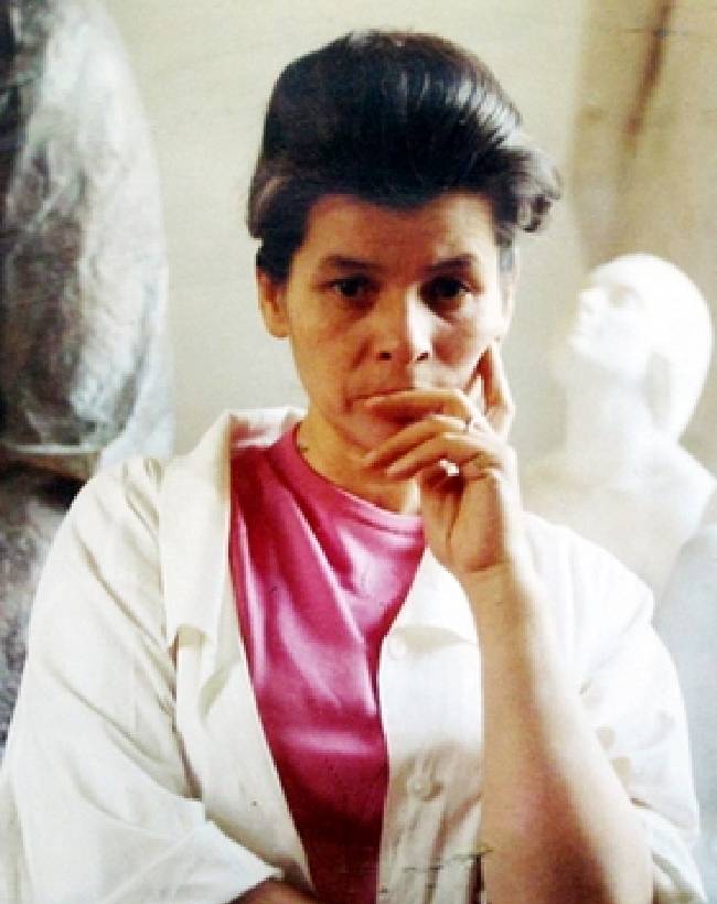 Дивіться, як виглядають жінки, які позували для монумента &quot;Батьківщина-мати&quot; (фото)